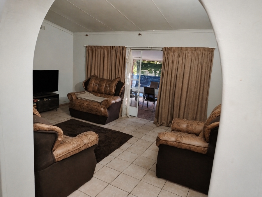 3 Bedroom Property for Sale in Bodorp North West